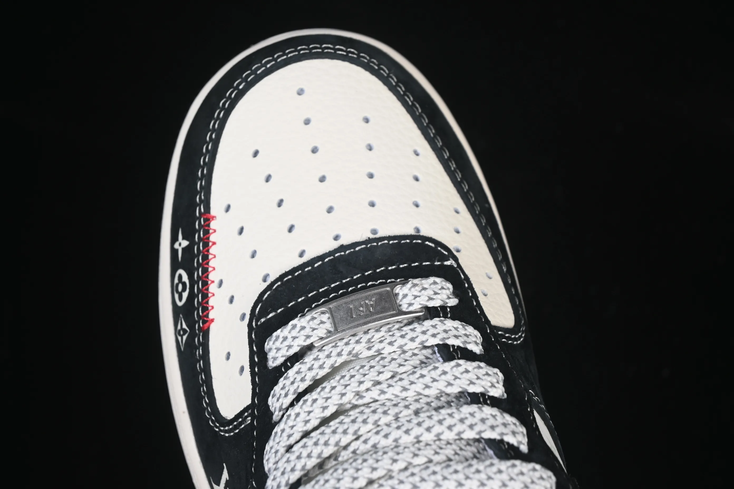 All categories Nk Air Force 1 Air Force series Nk Air Force 1 Low Air Force low-top Nike Air Force 1'07 Low LV joint woven label Air Force 1 low-top casual sneakers CX5050-Y26